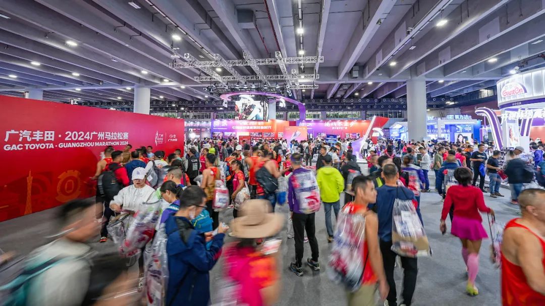 记者：蒋光太、莱昂纳多等人因伤缺阵，首发阵容多人带伤坚持